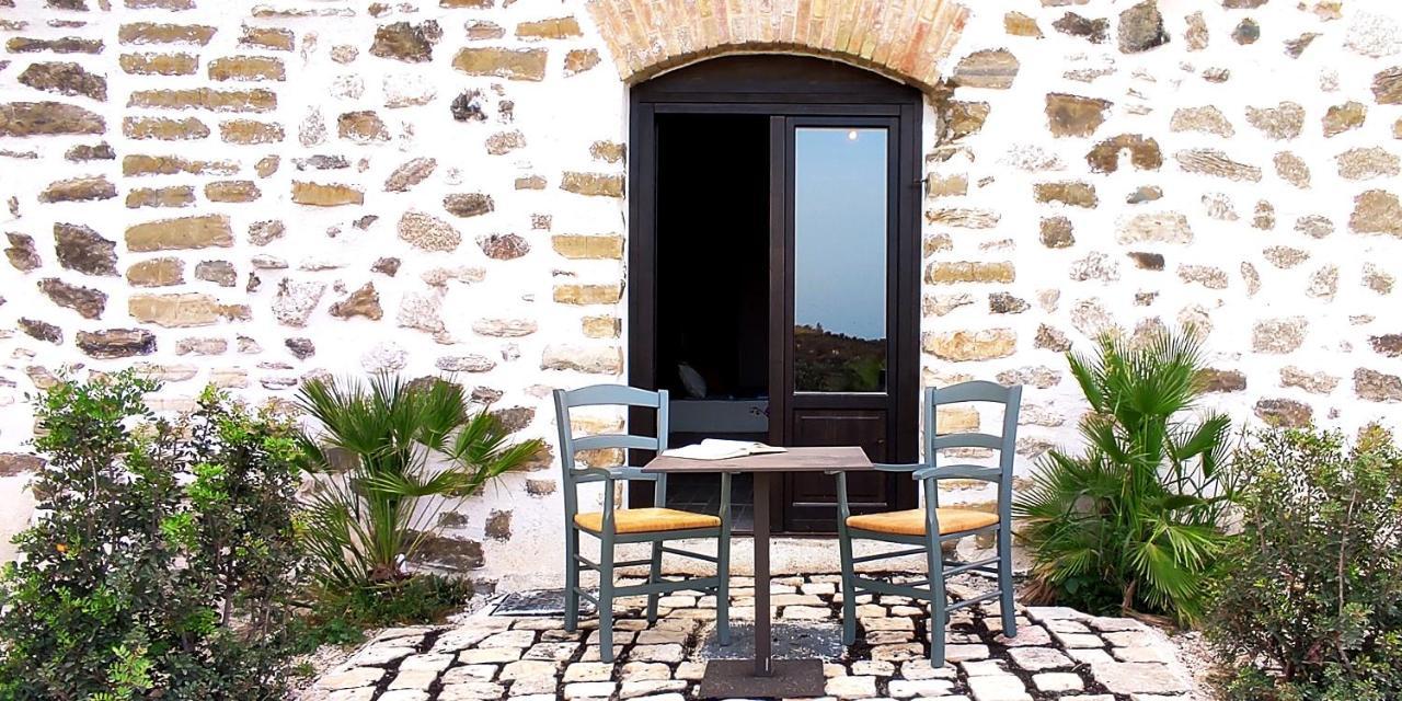 Hotel Borgo delle Pietre Porto Empedocle Esterno foto