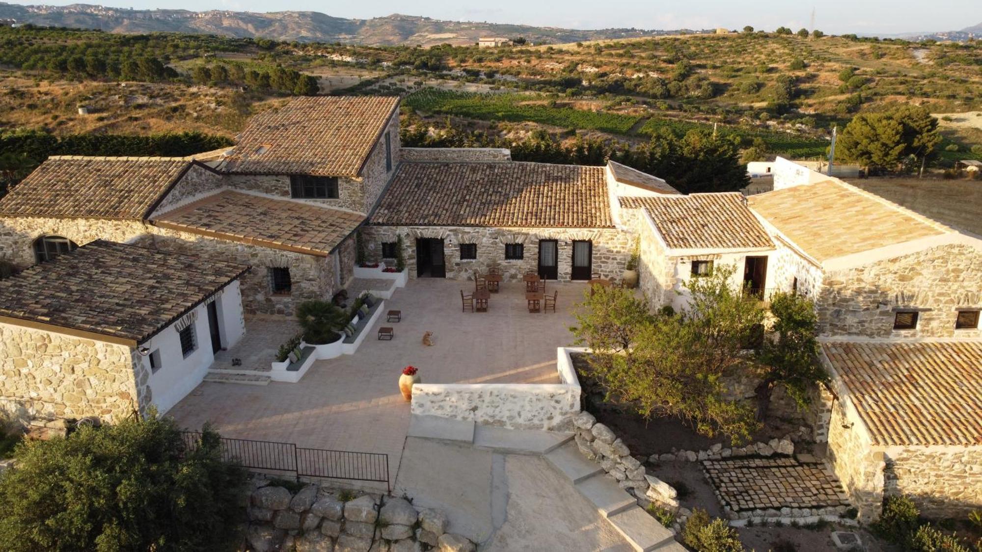 Hotel Borgo delle Pietre Porto Empedocle Esterno foto
